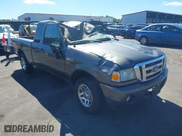 ✅ 2010 Ford Ranger XLT • VIN: 1FTKR4EE2APA75432 • Lot: 40626699. Wystawiony na IAAI z przebiegiem 61 431 mil. Bezpłatny archiwum sprzedaży aukcyjnych z USA i szczegółowy raport historii pojazdu na DreamBid. Zdjęcie 1.