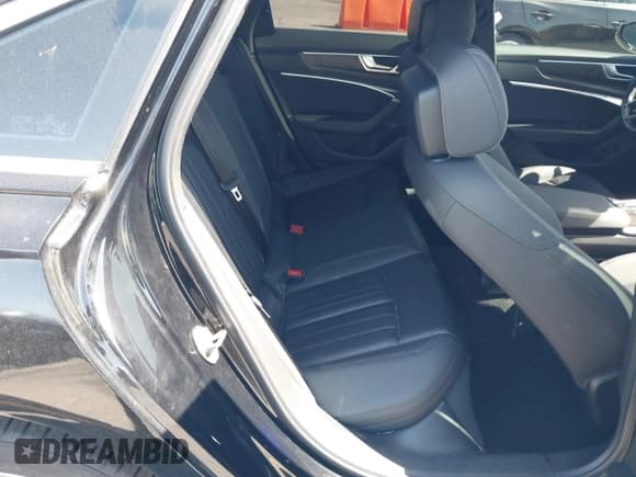 ✅ 2019 Audi A6 Premium • VIN: WAUD8AF2XKN121064 • Lot: 42279666. Listed on IAAI with 63,786 mi. Free auction sales archive from the USA and detailed vehicle history report at DreamBid. Image 8.