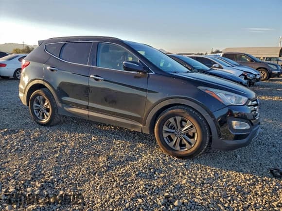 ✅ 2014 Hyundai Santa Fe • VIN: 5XYZUDLB2EG178073 • Lot: 95996105. Wystawiony na Copart z przebiegiem 132 008 mil. Bezpłatny archiwum sprzedaży aukcyjnych z USA i szczegółowy raport historii pojazdu na DreamBid. Zdjęcie 4.