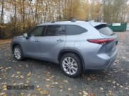 ✅ 2021 Toyota Highlander Hybrid Limited • VIN: 5TDXBRCH4MS031544 • Лот: 91417115. Опубликован ранее на Copart с пробегом 42 561 миль. Бесплатный доступ к архиву аукционных продаж из США и подробный отчёт об истории автомобиля на DreamBid. Изображение 2.