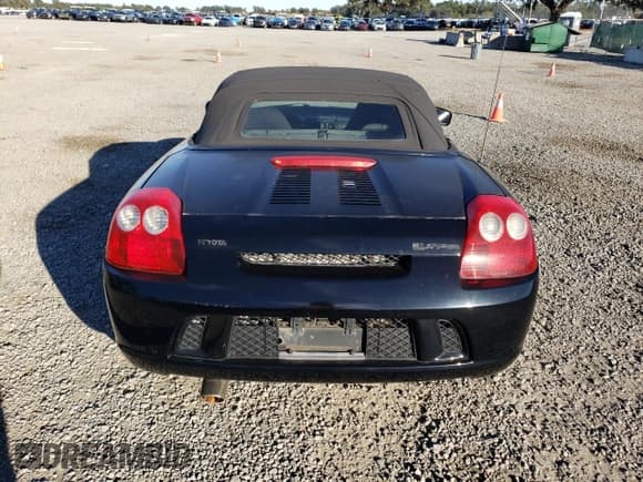 ✅ 2003 Toyota MR2 • VIN: JTDFR320X30063044 • Лот: 79328434. Опубликован ранее на Copart с пробегом Не указан. Бесплатный доступ к архиву аукционных продаж из США и подробный отчёт об истории автомобиля на DreamBid. Изображение 6.