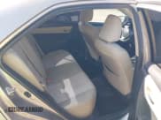 ✅ 2014 Toyota Corolla LE Eco • VIN: 5YFBPRHE9EP072014 • Lot: 43012589. Wystawiony na IAAI z przebiegiem 123 305 mil. Bezpłatny archiwum sprzedaży aukcyjnych z USA i szczegółowy raport historii pojazdu na DreamBid. Zdjęcie 8.