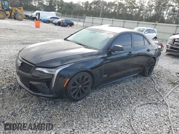 ✅ 2023 Cadillac CT4-V Blackwing • VIN: 1G6DL5RP4P0410979 • Лот: 47238255. Опубликован ранее на Copart с пробегом 9 447 миль. Бесплатный доступ к архиву аукционных продаж из США и подробный отчёт об истории автомобиля на DreamBid. Изображение 1.