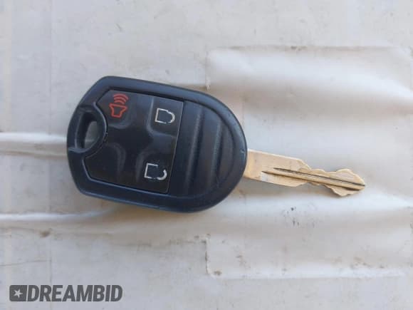 ✅ 2014 Ford F-150 XL • VIN: 1FTFW1EF0EFA96762 • Lot: 43252561. Listed on IAAI with 160,124 mi. Free auction sales archive from the USA and detailed vehicle history report at DreamBid. Image 11.