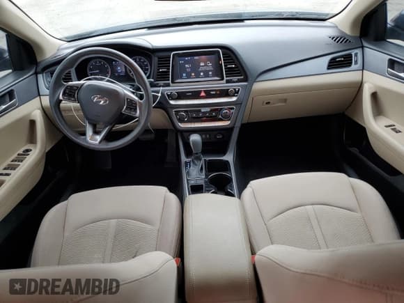 ✅ 2018 Hyundai Sonata SE • VIN: 5NPE24AF6JH700247 • Лот: 85886635. Опубликован ранее на Copart с пробегом 104 402 миль. Бесплатный доступ к архиву аукционных продаж из США и подробный отчёт об истории автомобиля на DreamBid. Изображение 8.