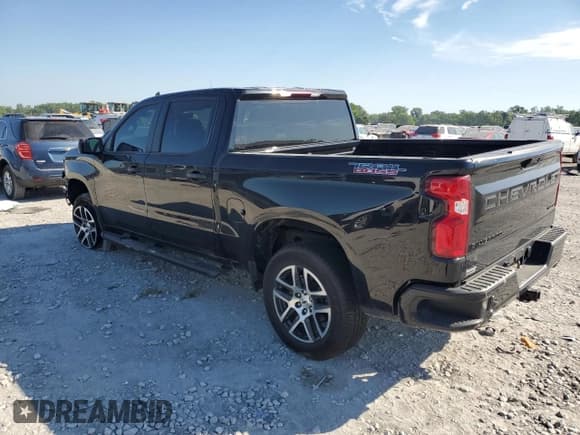 ✅ 2020 Chevrolet Silverado 1500 Custom Trail Boss • VIN: 1GCPYCEF9LZ369929 • Lot: 58663424. Wystawiony na Copart z przebiegiem 45 615 mil. Bezpłatny archiwum sprzedaży aukcyjnych z USA i szczegółowy raport historii pojazdu na DreamBid. Zdjęcie 2.