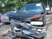 ✅ 2000 Chevrolet Suburban LS • VIN: 3GNFK16T7YG126026 • Лот: 42735081. Опубликован ранее на IAAI с пробегом 182 455 миль. Бесплатный доступ к архиву аукционных продаж из США и подробный отчёт об истории автомобиля на DreamBid. Изображение 12.