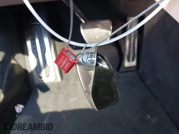 ✅ 2023 BMW 7 Series 760i xDrive • VIN: WBA33EJ07PCM90605 • Лот: 41577454. Опубликован ранее на IAAI с пробегом 30 241 миль. Бесплатный доступ к архиву аукционных продаж из США и подробный отчёт об истории автомобиля на DreamBid. Изображение 11.