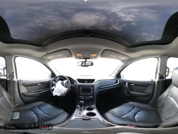 ✅ 2015 Chevrolet Traverse LT • VIN: 1GNKVHKD1FJ240208 • Lot: 43390620. Wystawiony na IAAI z przebiegiem 123 343 mil. Bezpłatny archiwum sprzedaży aukcyjnych z USA i szczegółowy raport historii pojazdu na DreamBid. Zdjęcie 19.