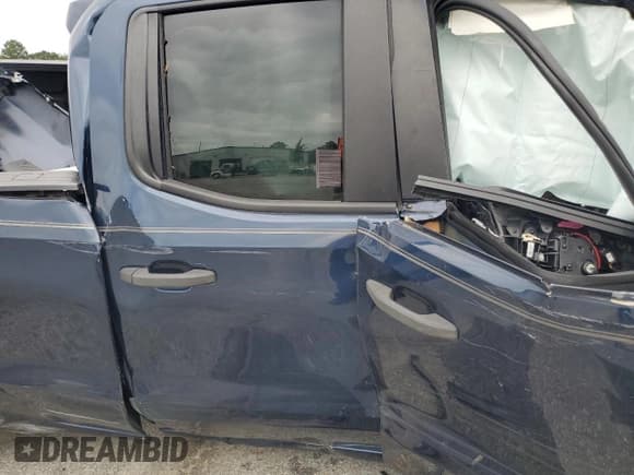 ✅ 2020 Chevrolet Silverado 1500 Custom • VIN: 1GCRWBEF1LZ367956 • Lot: 71474454. Wystawiony na Copart z przebiegiem Nie podano. Bezpłatny archiwum sprzedaży aukcyjnych z USA i szczegółowy raport historii pojazdu na DreamBid. Zdjęcie 11.