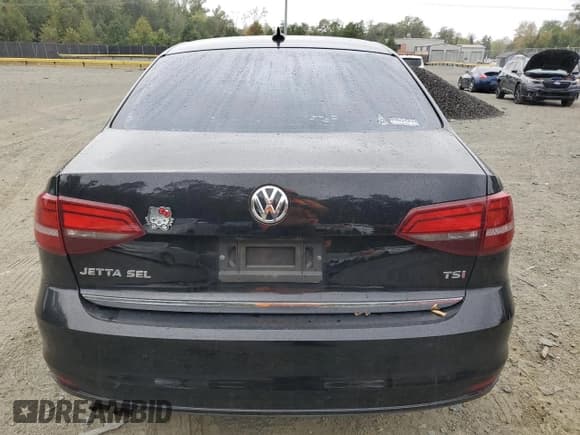 ✅ 2017 Volkswagen Jetta SEL • VIN: 3VWL17AJXHM265184 • Лот: 82380445. Опубликован ранее на Copart с пробегом 186 331 миль. Бесплатный доступ к архиву аукционных продаж из США и подробный отчёт об истории автомобиля на DreamBid. Изображение 6.