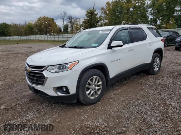 ✅ 2018 Chevrolet Traverse LT Cloth • VIN: 1GNEVGKW3JJ246321 • Lot: 74309504. Listed on Copart with 51,970 mi. Free auction sales archive from the USA and detailed vehicle history report at DreamBid. Image 1.