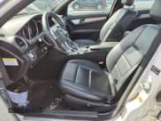 ✅ 2013 Mercedes-Benz C 300 Sport • VIN: WDDGF8AB2DR287781 • Лот: 84990025. Опубликован ранее на Copart с пробегом 148 004 миль. Бесплатный доступ к архиву аукционных продаж из США и подробный отчёт об истории автомобиля на DreamBid. Изображение 7.