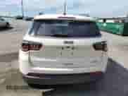 2020 Jeep Compass Latitude с VIN 3C4NJCBB4LT250027, выставлен на аукционе Copart как лот 80317405 с пробегом 65 478 миль миль и Списание • Salvage title. История ставок и продаж доступна на DreamBid. Изображение 6.