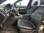 ✅ 2012 Mercedes-Benz C 250 Sport • VIN: WDDGF4HBXCA599312 • Lot: 92996265. Wystawiony na Copart z przebiegiem 126 937 mil. Bezpłatny archiwum sprzedaży aukcyjnych z USA i szczegółowy raport historii pojazdu na DreamBid. Zdjęcie 7.