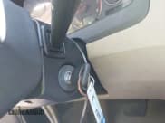 ✅ 2006 Volvo S60 2.5L Turbo • VIN: YV1RS592X62543608 • Lot: 43493308. Wystawiony na IAAI z przebiegiem 185 918 mil. Bezpłatny archiwum sprzedaży aukcyjnych z USA i szczegółowy raport historii pojazdu na DreamBid. Zdjęcie 11.