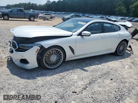 ✅ 2022 BMW 8 Series ALPINA B8 xDrive • VIN: WBAGX0C10NCK00670 • Lot: 68661365. Wystawiony na Copart z przebiegiem Nie podano. Bezpłatny archiwum sprzedaży aukcyjnych z USA i szczegółowy raport historii pojazdu na DreamBid. Zdjęcie 1.