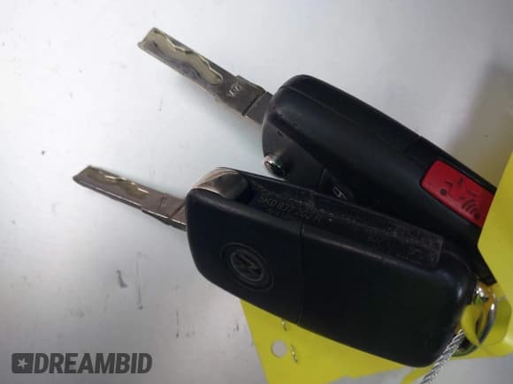 ✅ 2011 Volkswagen Golf GTI • VIN: WVWHV7AJ1BW297767 • Лот: 43800012. Опубликован ранее на IAAI с пробегом 105 460 миль. Бесплатный доступ к архиву аукционных продаж из США и подробный отчёт об истории автомобиля на DreamBid. Изображение 11.