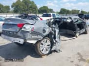 ✅ 2019 Chevrolet Impala Premier • VIN: 1G1105S37KU101825 • Лот: 43183510. Опубликован ранее на IAAI с пробегом 101 390 миль. Бесплатный доступ к архиву аукционных продаж из США и подробный отчёт об истории автомобиля на DreamBid. Изображение 4.