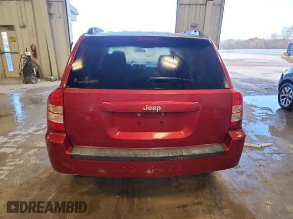✅ 2008 Jeep Compass Sport • VIN: 1J8FT47W28D705415 • Lot: 90346925. Listed on Copart with 129,817 mi. Free auction sales archive from the USA and detailed vehicle history report at DreamBid. Image 6.