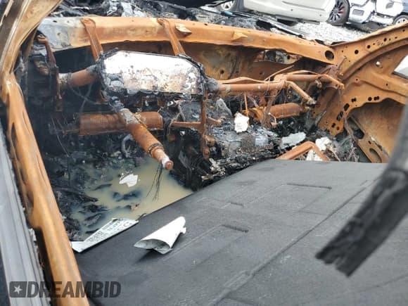 ✅ 2020 BMW 3 Series 330i • VIN: 3MW5R1J03L8B41961 • Lot: 56667925. Listed on Copart with Not provided. Free auction sales archive from the USA and detailed vehicle history report at DreamBid. Image 8.