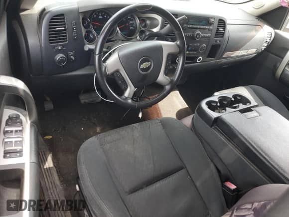 2009 Chevrolet Silverado 1500 LT with VIN 1GCEK29039Z128871, listed as a Copart auction lot 85312915 with 200,719 mi miles and Salvage title. Bid and sale history available at DreamBid. Image 8.