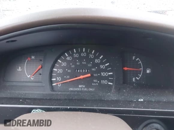 ✅ 1999 Toyota Tacoma • VIN: 4TAVL52N6XZ530719 • Lot: 43753647. Listed on IAAI with 240,331 mi. Free auction sales archive from the USA and detailed vehicle history report at DreamBid. Image 7.