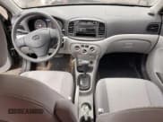 ✅ 2010 Hyundai Accent GS • VIN: KMHCM3AC6AU180733 • Лот: 55469105. Опубликован ранее на Copart с пробегом 19 484 миль. Бесплатный доступ к архиву аукционных продаж из США и подробный отчёт об истории автомобиля на DreamBid. Изображение 8.