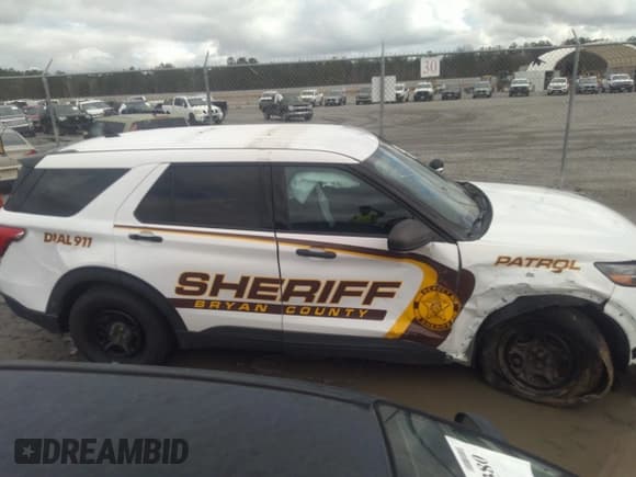 ✅ 2020 Ford Police Interceptor Utility • VIN: 1FM5K8AB2LGA41977 • Лот: 38543076. Опубликован ранее на IAAI с пробегом 112 699 миль. Бесплатный доступ к архиву аукционных продаж из США и подробный отчёт об истории автомобиля на DreamBid. Изображение 13.