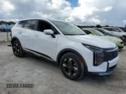 ✅ 2026 Kia Sportage LX • VIN: 5XYK23DF1TG349444 • Lot: 85742095. Wystawiony na Copart z przebiegiem 2 281 mil. Bezpłatny archiwum sprzedaży aukcyjnych z USA i szczegółowy raport historii pojazdu na DreamBid. Zdjęcie 4.