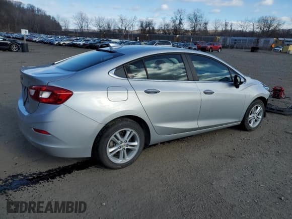 ✅ 2016 Chevrolet Cruze LT • VIN: 1G1BE5SM5G7245958 • Lot: 39448923. Listed on Copart with 65,667 mi. Free auction sales archive from the USA and detailed vehicle history report at DreamBid. Image 3.