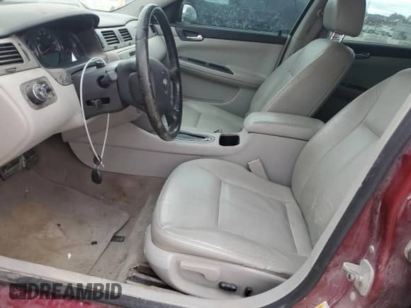 2007 Chevrolet Impala LTZ с VIN 2G1WU58R379173082, выставлен на аукционе Copart как лот 82355235 с пробегом 197 053 миль миль и Списание • Salvage title. История ставок и продаж доступна на DreamBid. Изображение 7.