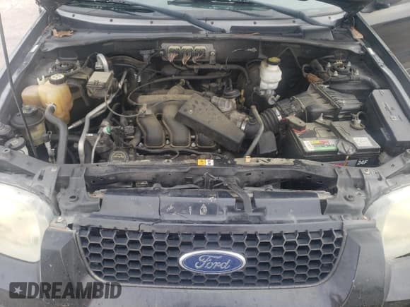 ✅ 2007 Ford Escape Limited • VIN: 1FMCU041X7KB91022 • Lot: 69187625. Listed on Copart with 247,619 mi. Free auction sales archive from the USA and detailed vehicle history report at DreamBid. Image 12.