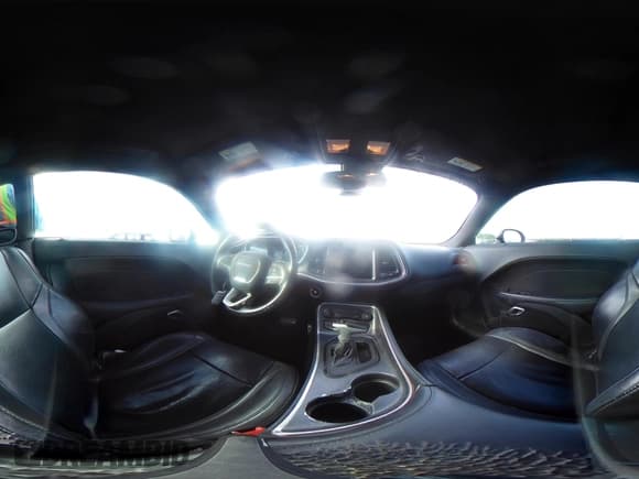 ✅ 2015 Dodge Challenger SXT Plus • VIN: 2C3CDZBG9FH706134 • Lot: 43435653. Wystawiony na IAAI z przebiegiem 225 381 mil. Bezpłatny archiwum sprzedaży aukcyjnych z USA i szczegółowy raport historii pojazdu na DreamBid. Zdjęcie 20.