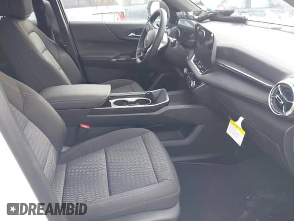 2025 Chevrolet Equinox AWD LT с VIN 3GNAXPEG5SL101319, выставлен на аукционе IAAI как лот 41412911 с пробегом 2 599 миль миль и . История ставок и продаж доступна на DreamBid. Изображение 5.