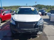 ✅ 2016 Chevrolet Traverse LT • VIN: 1GNKVGKD9GJ101696 • Lot: 43412389. Wystawiony na IAAI z przebiegiem 128 467 mil. Bezpłatny archiwum sprzedaży aukcyjnych z USA i szczegółowy raport historii pojazdu na DreamBid. Zdjęcie 13.