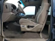 ✅ 2002 Ford Excursion Special Serv • VIN: 1FMNU40L42EB31350 • Lot: 70067284. Listed on Copart with Not provided. Free auction sales archive from the USA and detailed vehicle history report at DreamBid. Image 7.