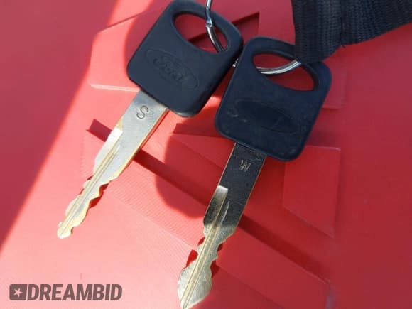 ✅ 1998 Ford F-150 • VIN: 1FTZX18W8WKA93560 • Лот: 43085579. Опубликован ранее на IAAI с пробегом 255 362 миль. Бесплатный доступ к архиву аукционных продаж из США и подробный отчёт об истории автомобиля на DreamBid. Изображение 11.