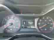 2021 Chevrolet TrailBlazer RS z VIN KL79MTSL6MB084188, wystawiony jako Copart lot #82558935 z przebiegiem 27 292 mil mil oraz Szkoda całkowita • Salvage title. Historia ofert i sprzedaży dostępna na DreamBid. Obrazek 9.