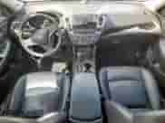 2019 Chevrolet Malibu LS z VIN 1G1ZB5ST9KF210983, wystawiony jako Copart lot #84057805 z przebiegiem 114 806 mil mil oraz Szkoda całkowita • Salvage title. Historia ofert i sprzedaży dostępna na DreamBid. Obrazek 8.