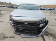 ✅ 2022 Honda Accord Sport • VIN: 1HGCV1F33NA110324 • Лот: 81690315. Опубликован ранее на Copart с пробегом 33 257 миль. Бесплатный доступ к архиву аукционных продаж из США и подробный отчёт об истории автомобиля на DreamBid. Изображение 5.