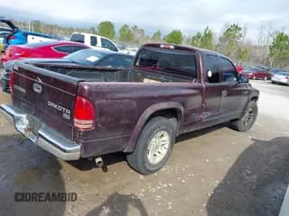 ✅ 2004 Dodge Dakota SLT • VIN: 1D7GL42K14S565403 • Lot: 41439288. Wystawiony na IAAI z przebiegiem 235 421 mil. Bezpłatny archiwum sprzedaży aukcyjnych z USA i szczegółowy raport historii pojazdu na DreamBid. Zdjęcie 4.