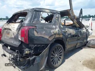 ✅ 2023 Hyundai Palisade Calligraphy • VIN: KM8R74GE8PU507674 • Лот: 39712191. Опубликован ранее на IAAI с пробегом Не указан. Бесплатный доступ к архиву аукционных продаж из США и подробный отчёт об истории автомобиля на DreamBid. Изображение 4.