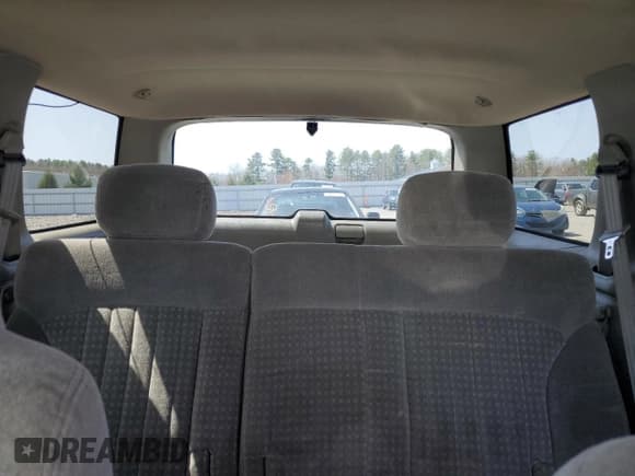 ✅ 2001 Chevrolet Blazer LS • VIN: 1GNDT13W71K230422 • Lot: 54924005. Wystawiony na Copart z przebiegiem 171 035 mil. Bezpłatny archiwum sprzedaży aukcyjnych z USA i szczegółowy raport historii pojazdu na DreamBid. Zdjęcie 10.