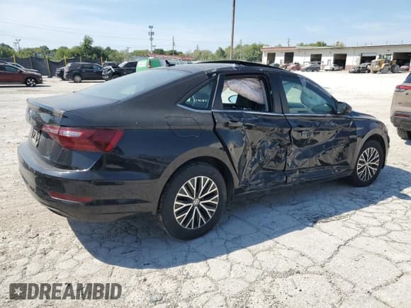 ✅ 2021 Volkswagen Jetta S • VIN: 3VWC57BU6MM004464 • Лот: 80711475. Опубликован ранее на Copart с пробегом 74 605 миль. Бесплатный доступ к архиву аукционных продаж из США и подробный отчёт об истории автомобиля на DreamBid. Изображение 3.