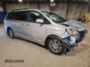 ✅ 2020 Toyota Sienna XLE • VIN: 5TDYZ3DC8LS037152 • Lot: 91080235. Listed on Copart with 64,253 mi. Free auction sales archive from the USA and detailed vehicle history report at DreamBid. Image 4.