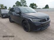 ✅ 2022 Volkswagen Tiguan SE R-Line Black • VIN: 3VVCB7AX5NM107935 • Лот: 43080767. Опубликован ранее на IAAI с пробегом 42 136 миль. Бесплатный доступ к архиву аукционных продаж из США и подробный отчёт об истории автомобиля на DreamBid. Изображение 1.