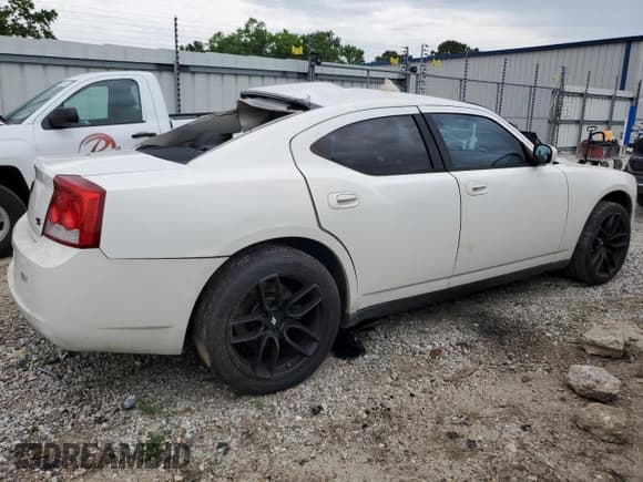 ✅ 2009 Dodge Charger Police • VIN: 2B3KA43T79H639330 • Лот: 60260775. Опубликован ранее на Copart с пробегом 78 392 миль. Бесплатный доступ к архиву аукционных продаж из США и подробный отчёт об истории автомобиля на DreamBid. Изображение 3.
