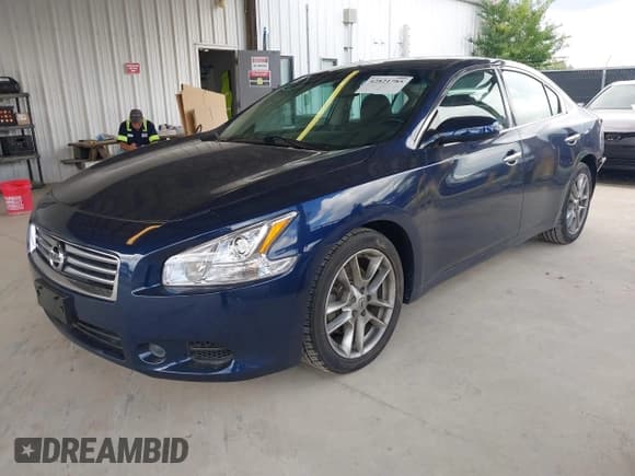 ✅ 2013 Nissan Maxima SV • VIN: 1N4AA5AP9DC801238 • Лот: 42821785. Опубликован ранее на IAAI с пробегом 219 007 миль. Бесплатный доступ к архиву аукционных продаж из США и подробный отчёт об истории автомобиля на DreamBid. Изображение 2.