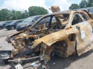 ✅ 2024 Acura ZDX w/A-Spec Package • VIN: 4W5KHMRK6RZ510748 • Lot: 42490958. Wystawiony na IAAI z przebiegiem Nie podano. Bezpłatny archiwum sprzedaży aukcyjnych z USA i szczegółowy raport historii pojazdu na DreamBid. Zdjęcie 6.